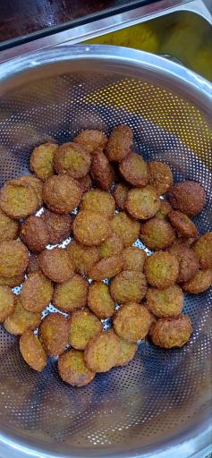 عکس فست فود لقمه چی