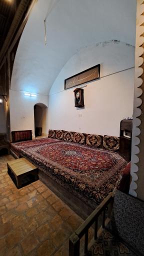 رستوران شبهای کویر