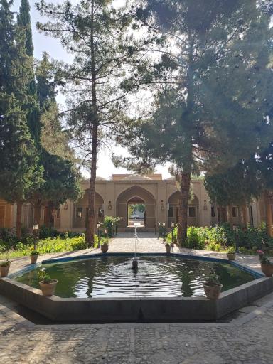 عکس هتل شاه ولی