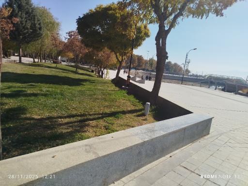 عکس باغ فدک بروجرد