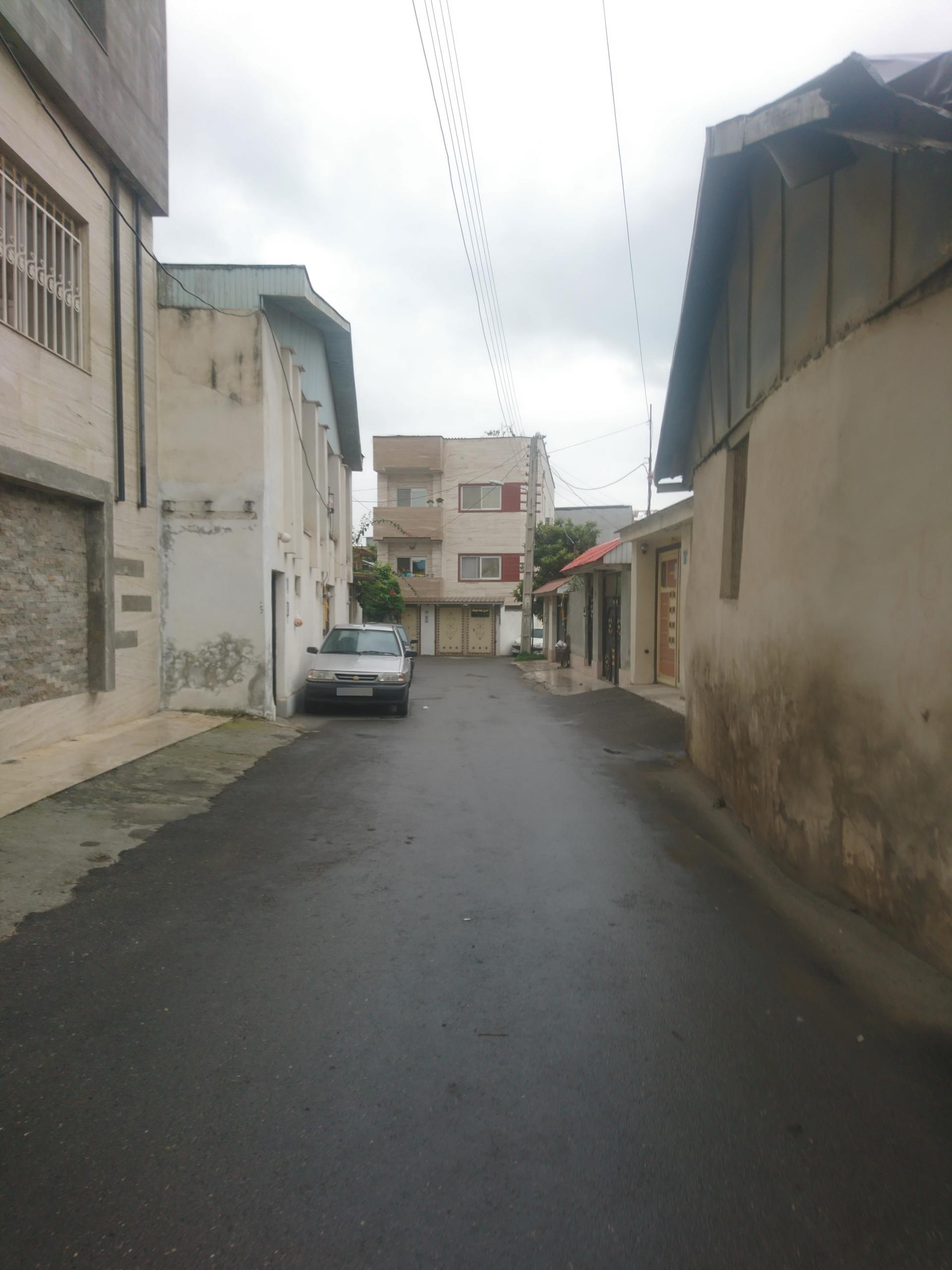 عکس مجموعه ورزشی شهدای پایین بازار