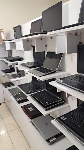 عکس نارین استوک