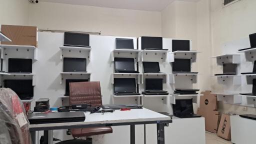 عکس نارین استوک