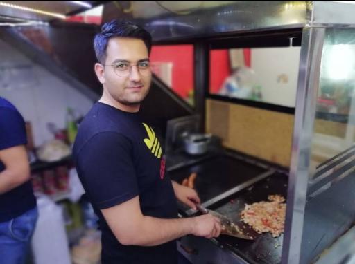 عکس پیتزا و ساندویچ تواضع