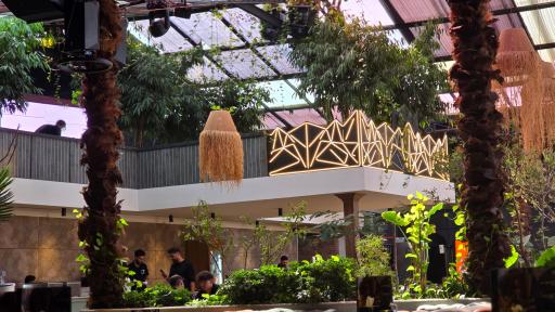 عکس  رستوران کوکونا