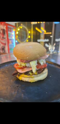 عکس فیل برگر زغالی