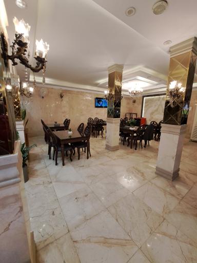 عکس کافه رستوران حاج محمد