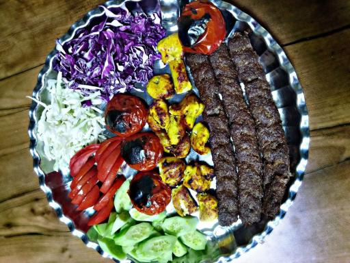 عکس کبابی دیلِ باب