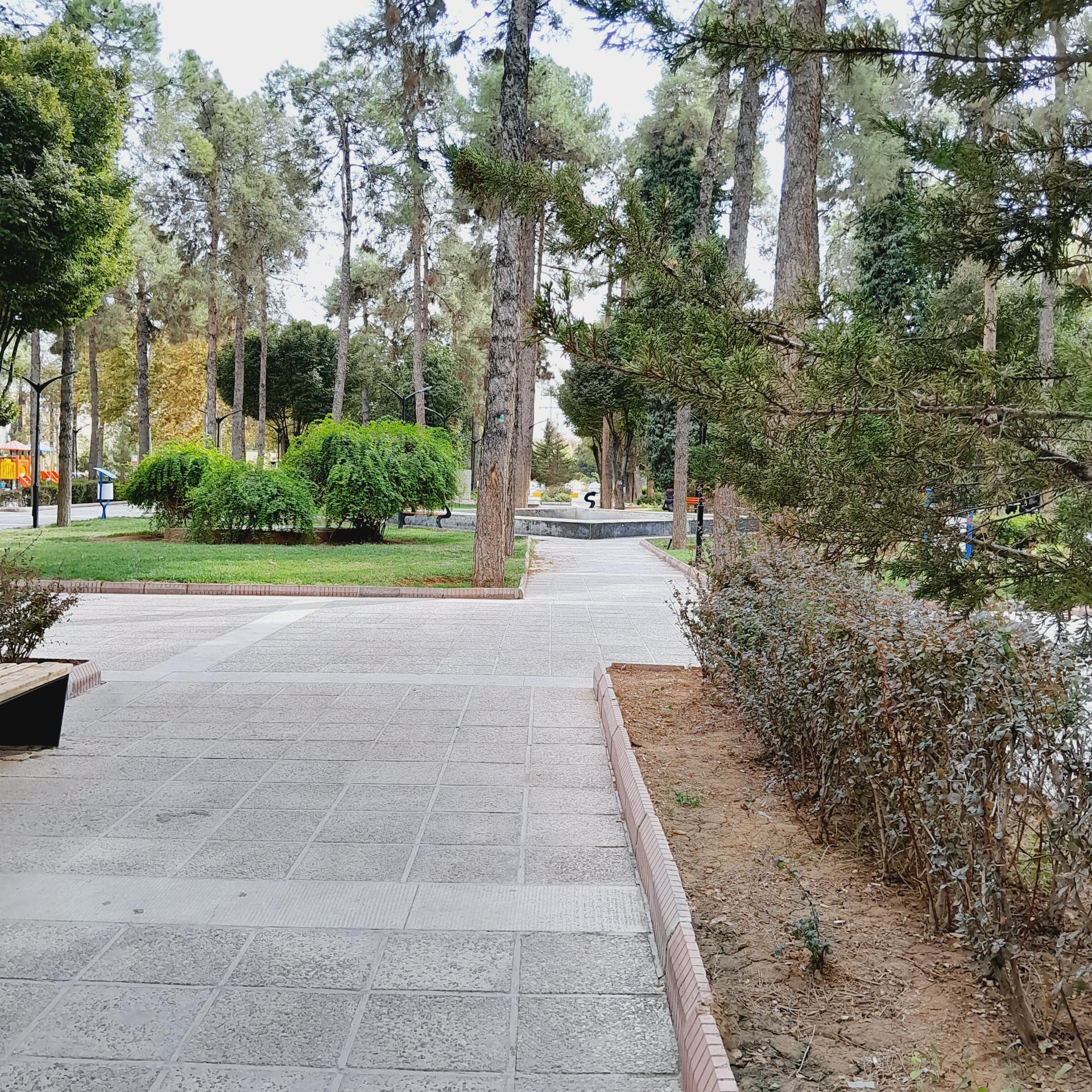 عکس بوستان جماران