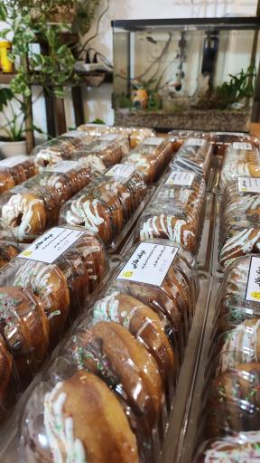 عکس دونات طلایی