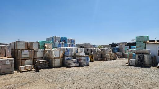 انبار مرکزی کاشی و سرامیک شمس