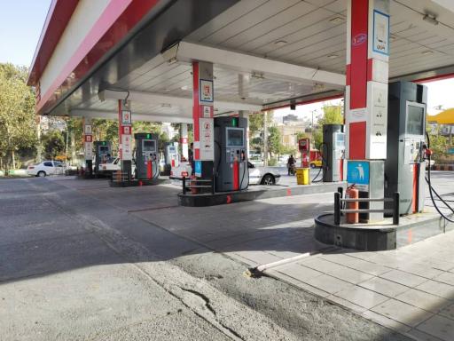 عکس جایگاه سوخت عزیززاده و شرکا