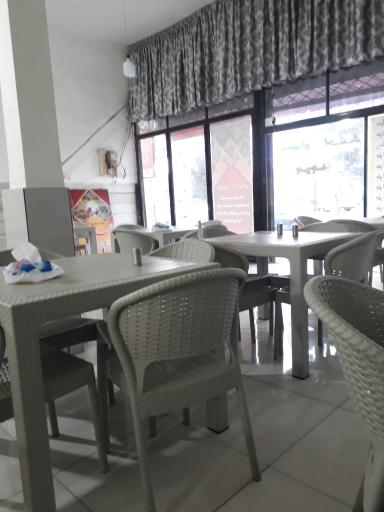 عکس رستوران احمد جوجه