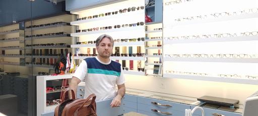 عکس عینک سازی احمد