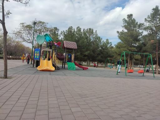 عکس پارک جوان