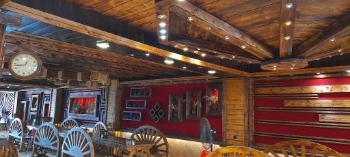 عکس رستوران سنتی حاج رضا