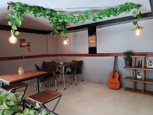 عکس کافی‌شاپ سین شین