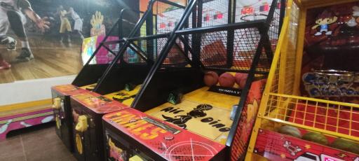 عکس شهربازی شهر خورشید