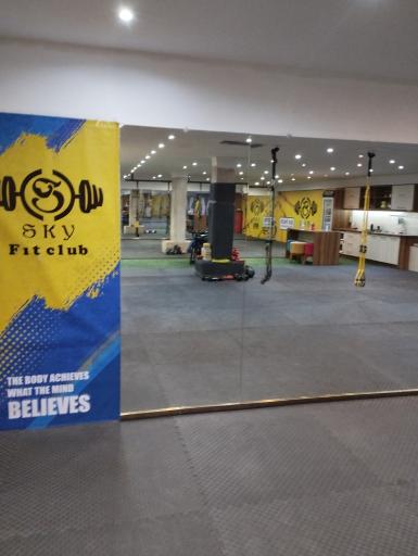 عکس باشگاه ورزشی اسکای