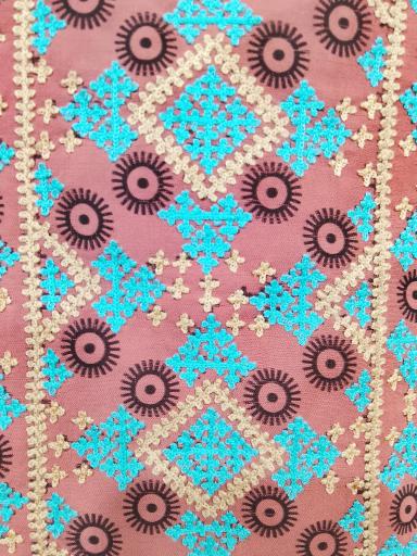 زه دوزی و سیاه سفیددوزی الیاسی