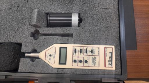 عکس سنجشگران محیط صنعت