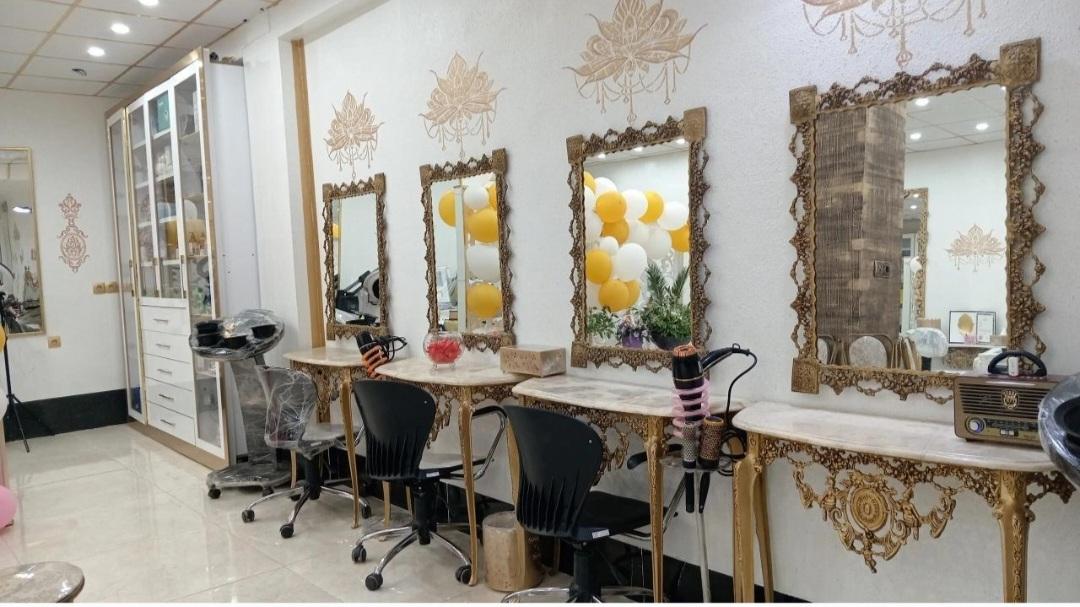 عکس سالن زیبایی گلایل