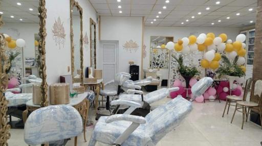 عکس سالن زیبایی گلایل