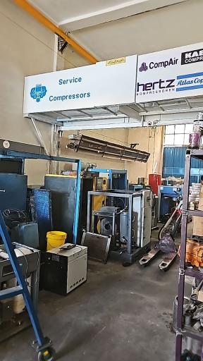 عکس تعمیرات تخصصی کمپرسورهای اسکرو هواسان