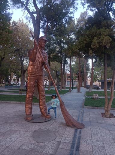 عکس مهمانسرای شهرداری اباده