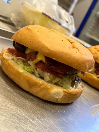 عکس برگر آقاخان