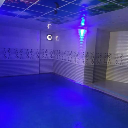 عکس ویلا استخر جکوزی عبادتی