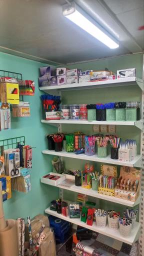 کافی نت و نوشت افزار مداد سبز 