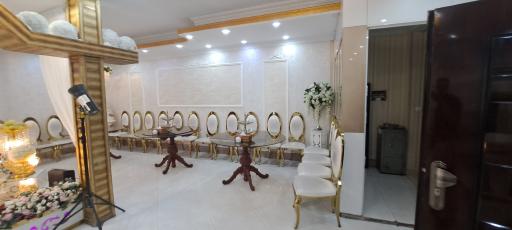 عکس دفتر ازدواج و سالن عقد کلبه خوشبختی