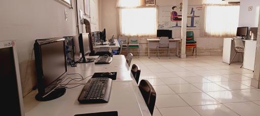 عکس آموزشگاه کامپیوتر فتاح