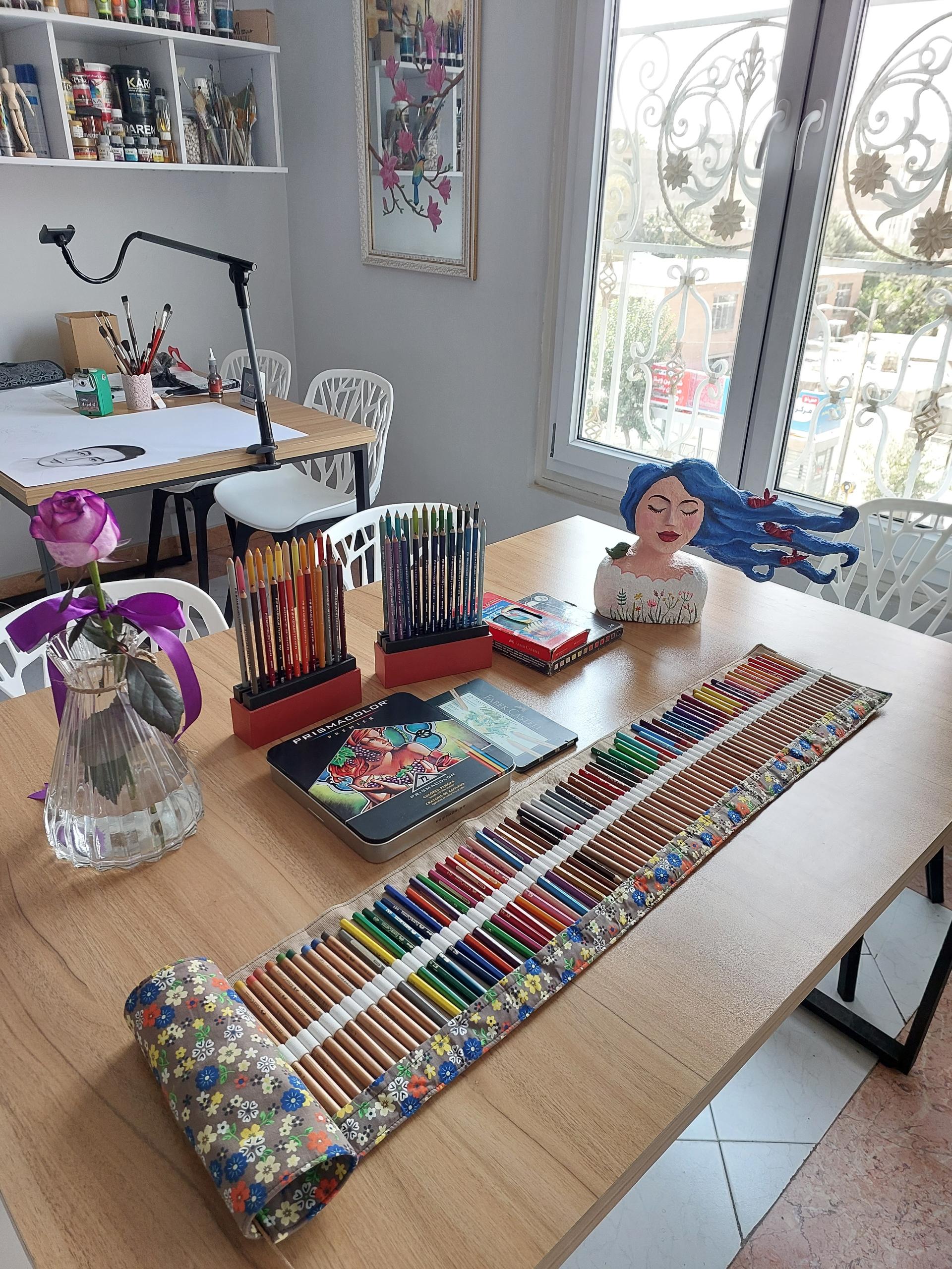 عکس آموزشگاه نقاشی نقش خیال