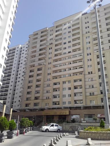 عکس برج آسمان غربی