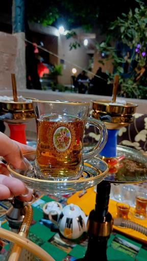عکس کافه باغچه بختیاری