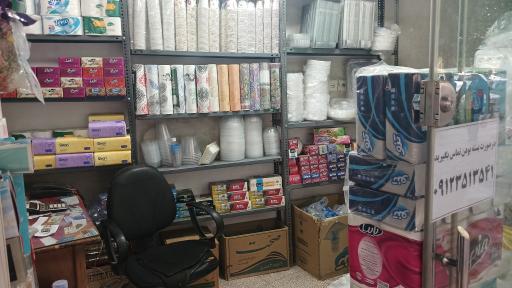 عکس ظروف یکبار مصرف میره ای