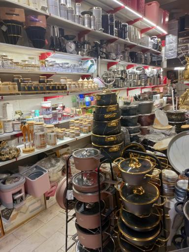 عکس فروشگاه لوازم خانگی رها