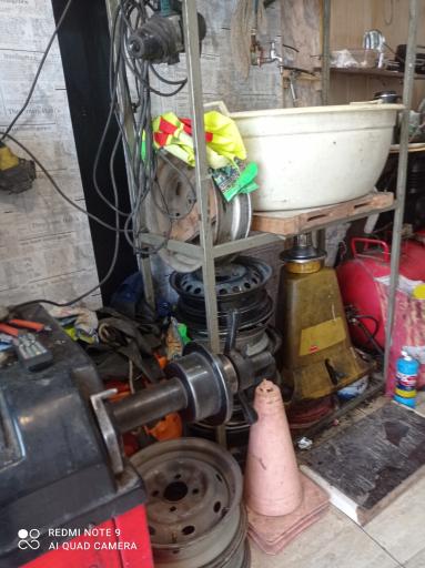 عکس آپاراتی وخدمات لاستیک موتور