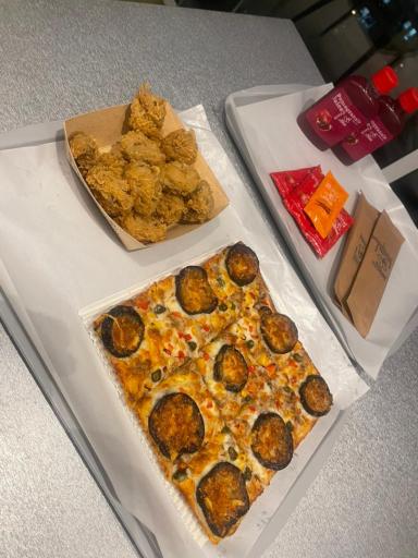 عکس پیتزا پرپروک