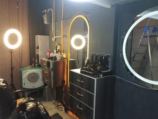 آرایشگاه فردین دی کات