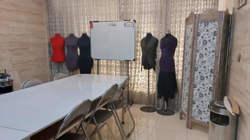 عکس آموزشگاه خیاطی اعتماد