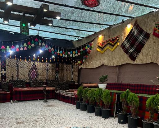 عکس کافه گل روژان 