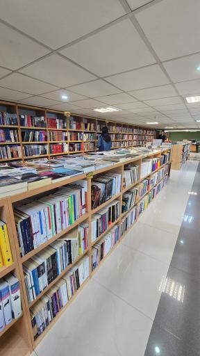 عکس شهر کتاب نوشهر 