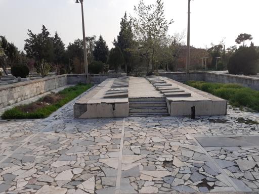 عکس آرامگاه شهدای 30 تیر