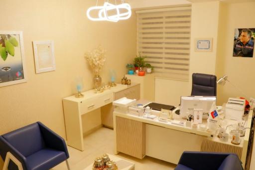 عکس بیمه ملت نمایندگی آخوندزاده