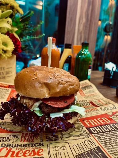 عکس فست فود هوبر