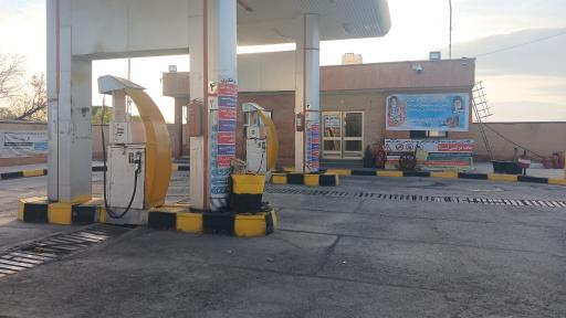 عکس پمپ گاز CNG سلفچگان