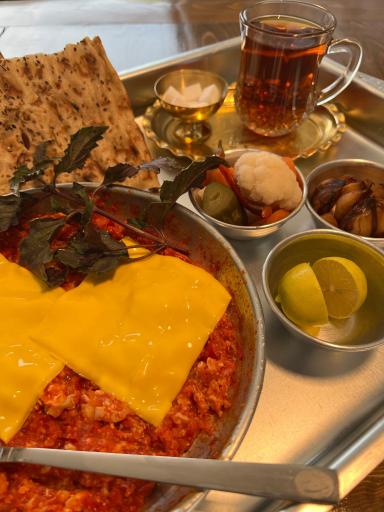 عکس املت سرا